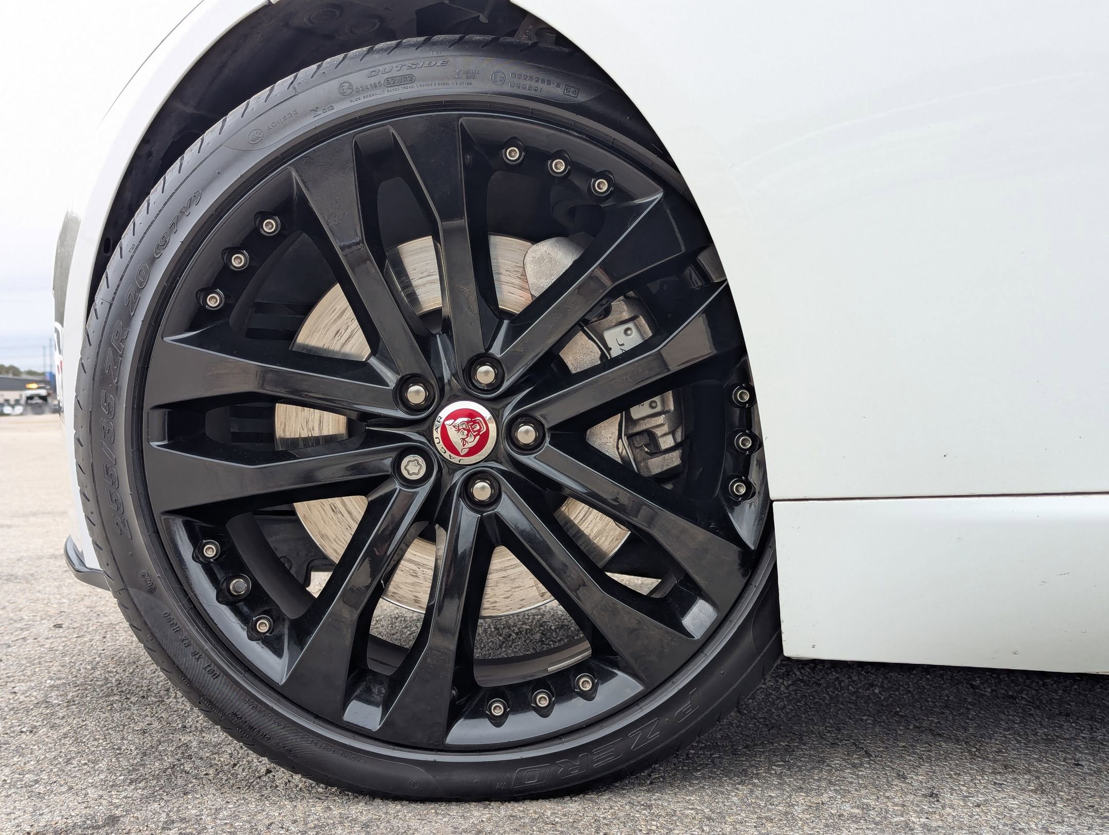 Used 2019 Jaguar F-TYPE Coupe image 29