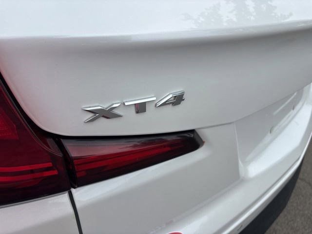 Used 2019 Cadillac XT4 Luxury w/ Cold Weather Package FWD image 46