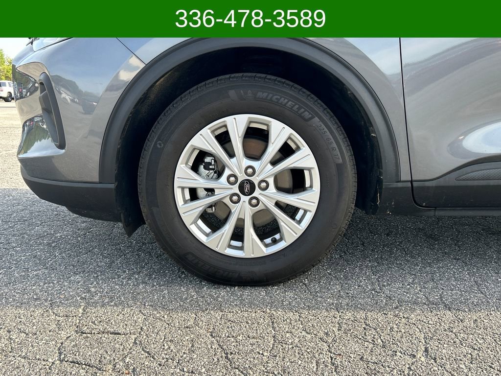 Used 2024 Ford Escape Active w/ Cold Weather Package image 23