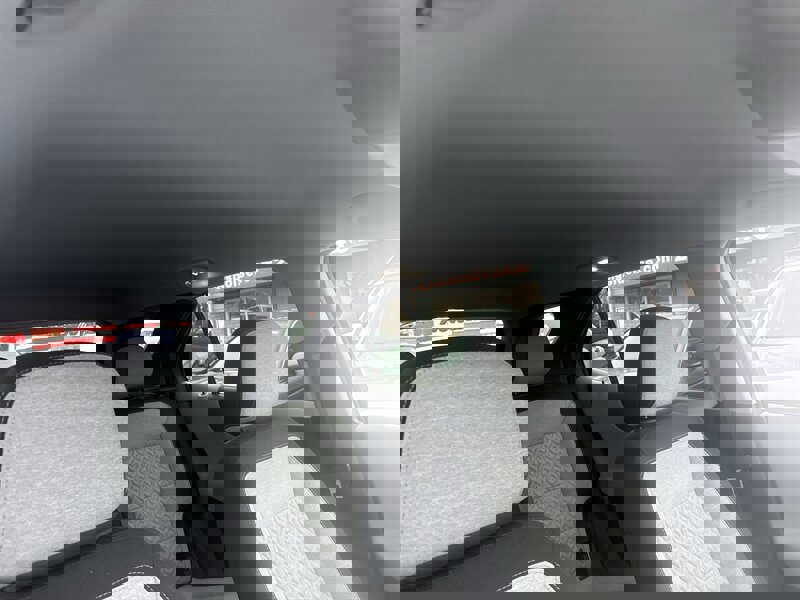 Used 2023 Chevrolet Equinox LS image 24