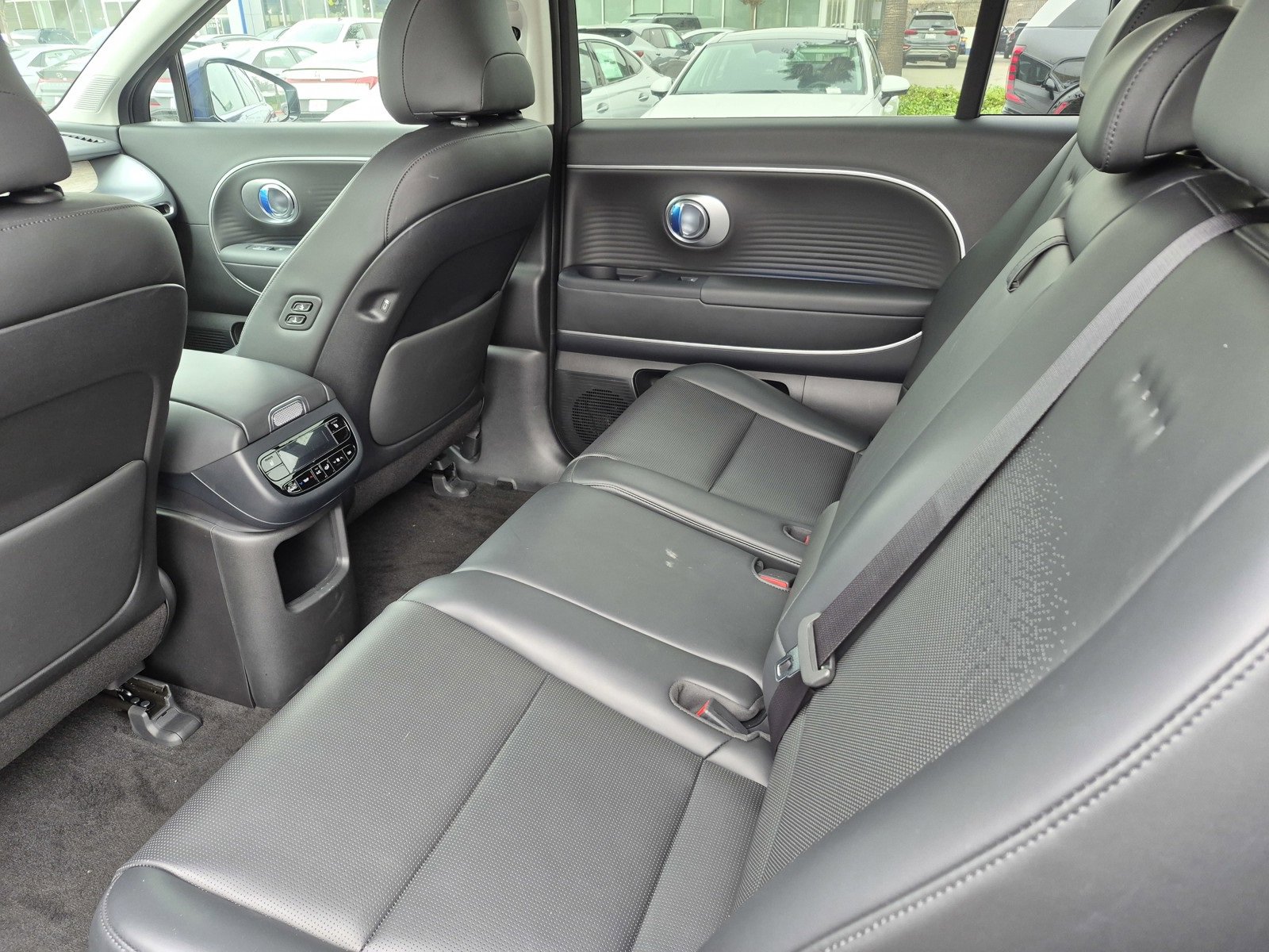 New 2026 Hyundai Ioniq 9 SEL image 15