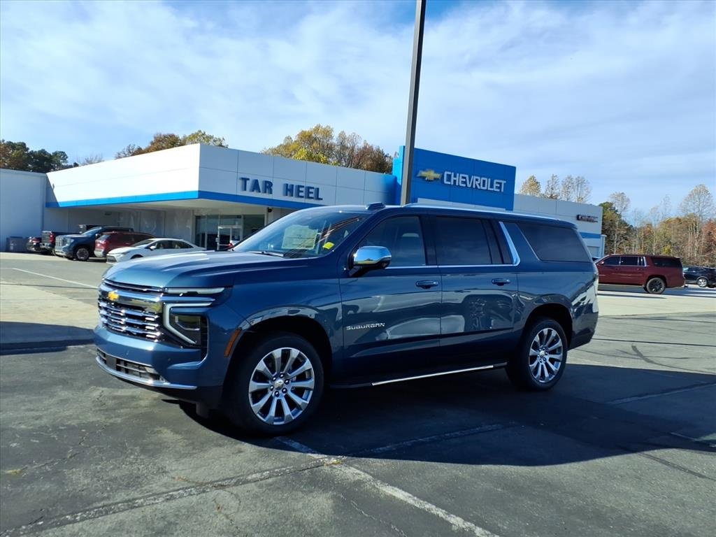 New 2026 Chevrolet Suburban Premier w/ Sun And Tow Package