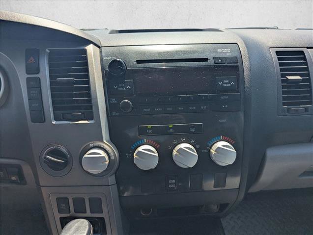 Used 2010 Toyota Tundra 4x4 CrewMax image 13