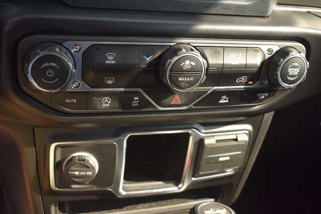 Used 2022 Jeep Wrangler Unlimited Sport AWD/4WD image 26