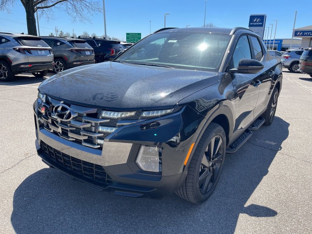 Used 2024 Hyundai Santa Cruz Night image 2
