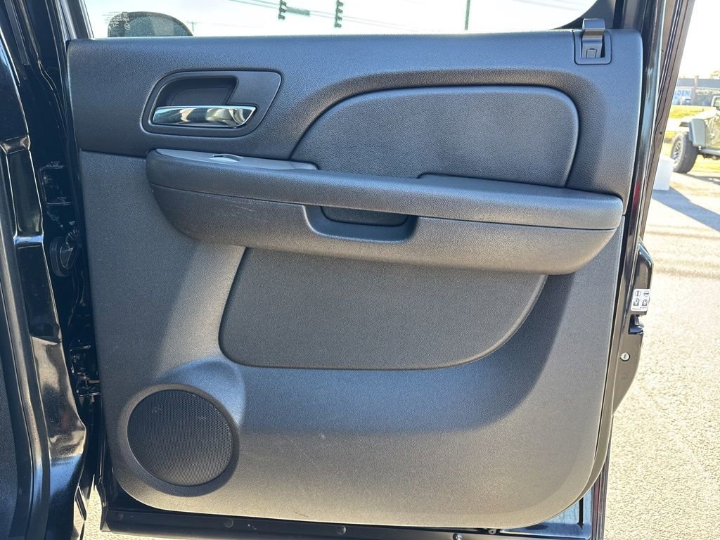 Used 2013 Chevrolet Silverado 1500 LTZ w/ LTZ Plus Package image 15