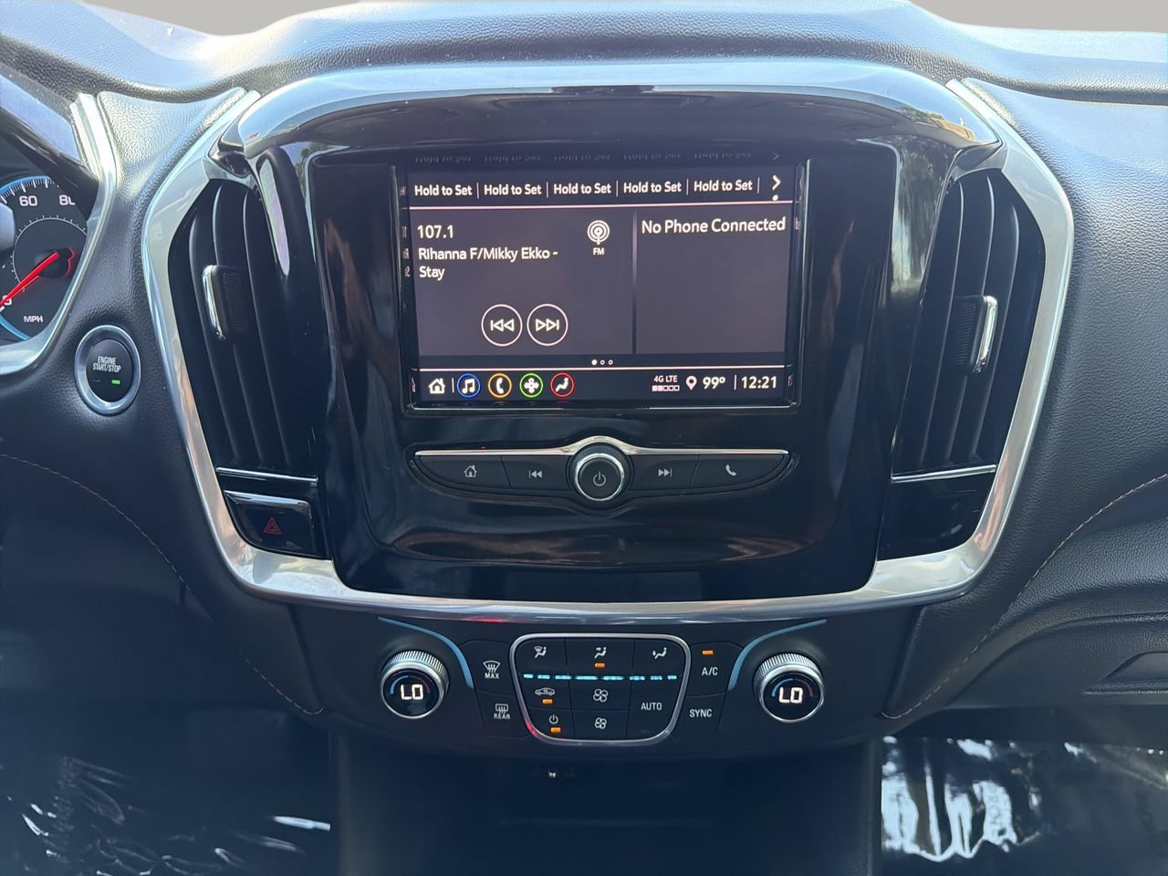 Used 2020 Chevrolet Traverse LS AWD/4WD image 19