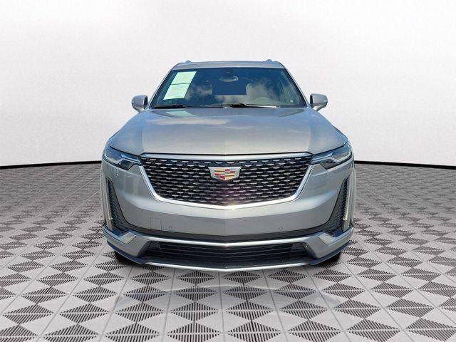 Certified 2023 Cadillac XT6 Premium Luxury FWD image 2