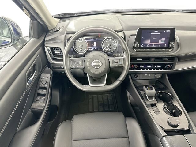 Used 2024 Nissan Rogue SV w/ SV Premium Package image 11