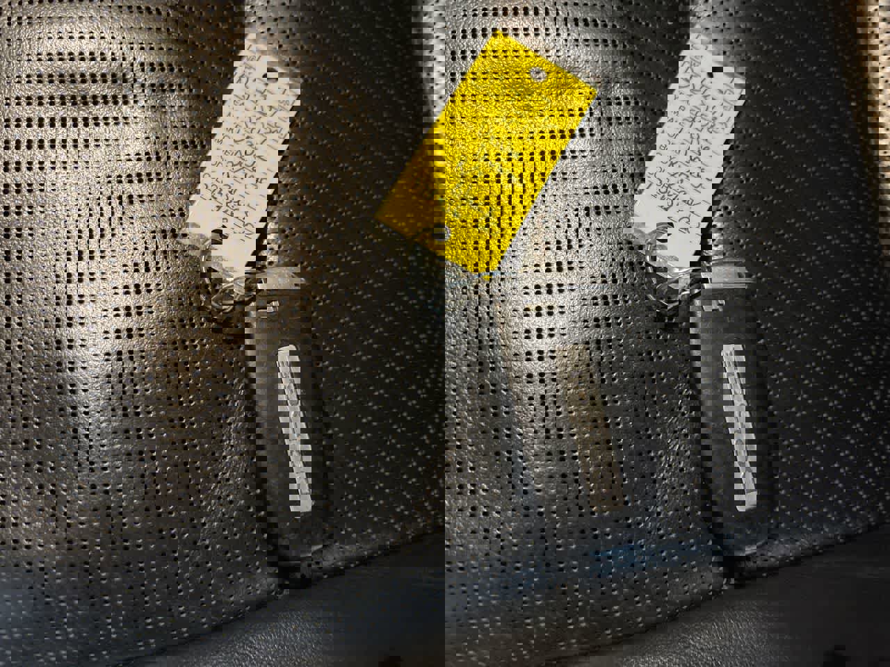 Used 2017 Dodge Durango R/T w/ Technology Group image 28