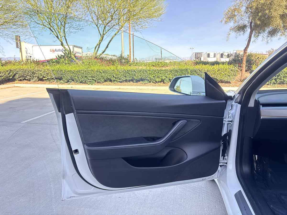 Used 2020 Tesla Model 3 Long Range image 20