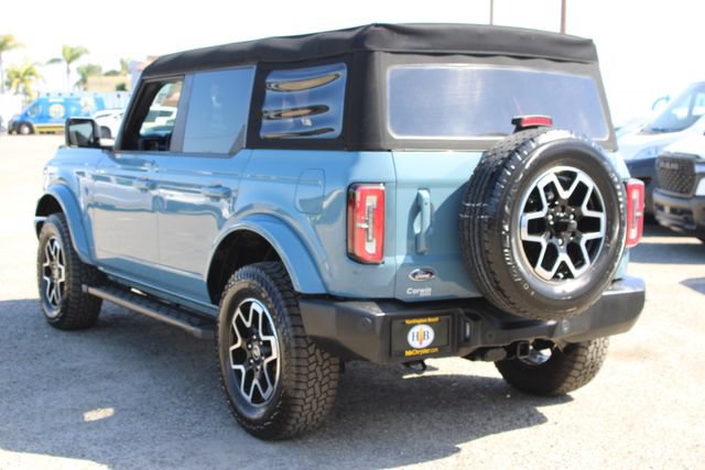 Used 2023 Ford Bronco Outer Banks AWD/4WD image 3