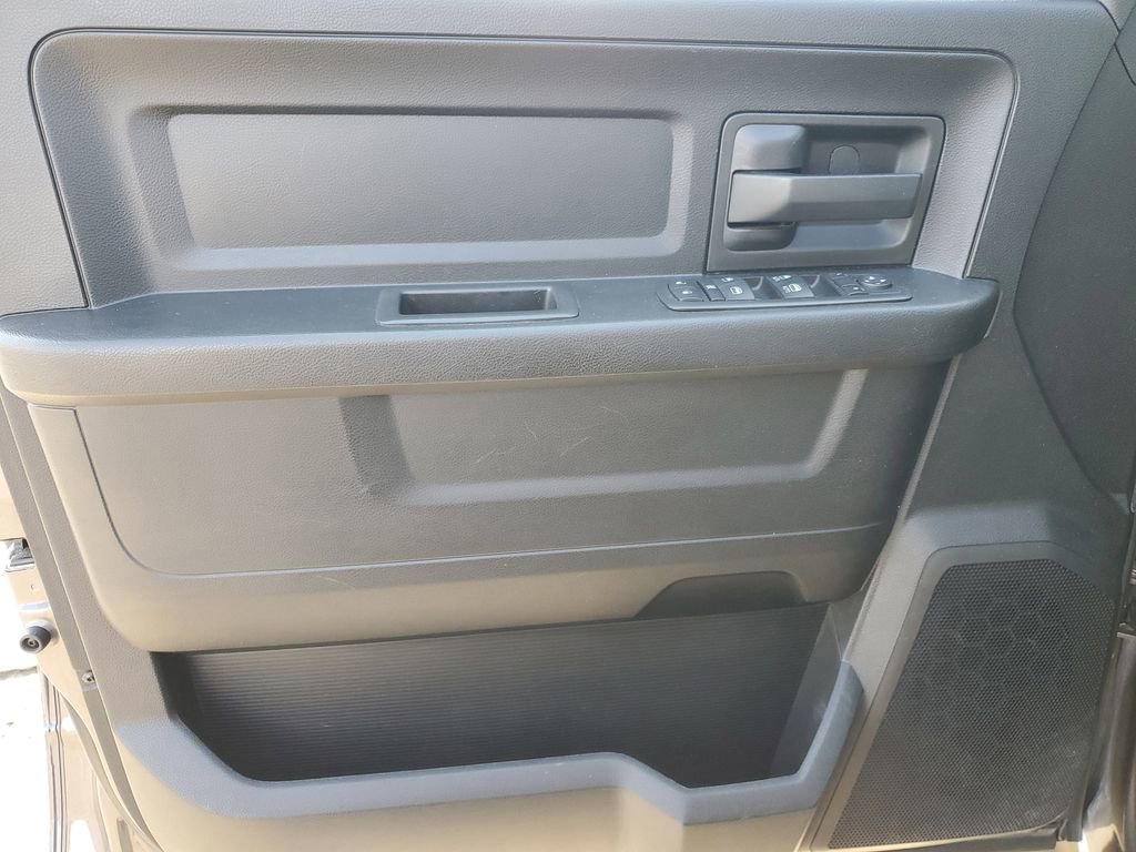 Used 2014 RAM 1500 Express AWD/4WD image 20