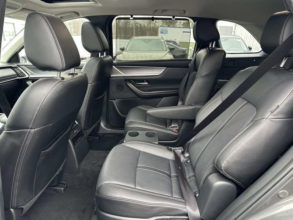 Certified 2024 MAZDA CX-90 Plug-In Hybrid w/ Preferred image 27