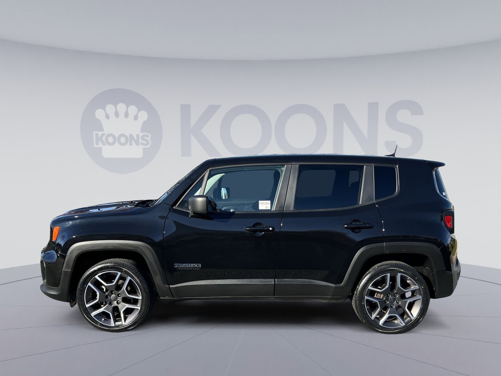 Used 2021 Jeep Renegade Sport image 2
