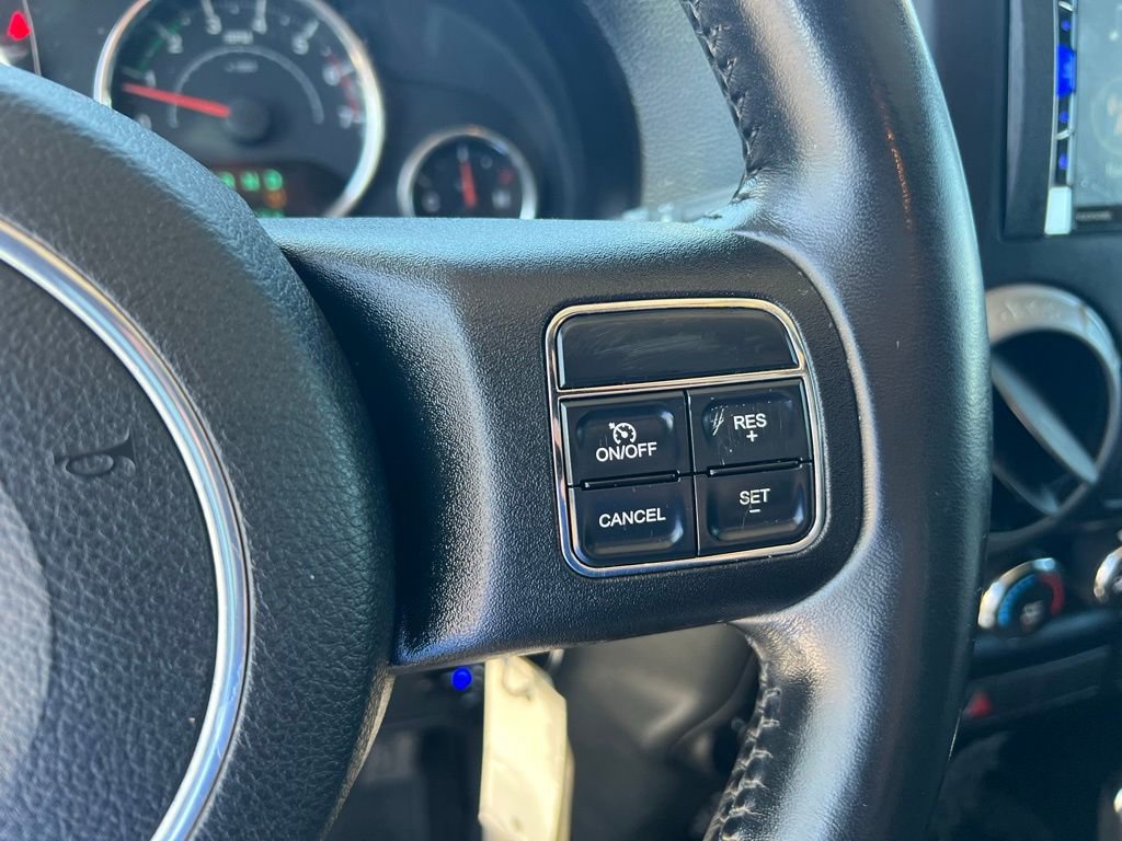 Used 2011 Jeep Wrangler Unlimited Sport AWD/4WD image 33