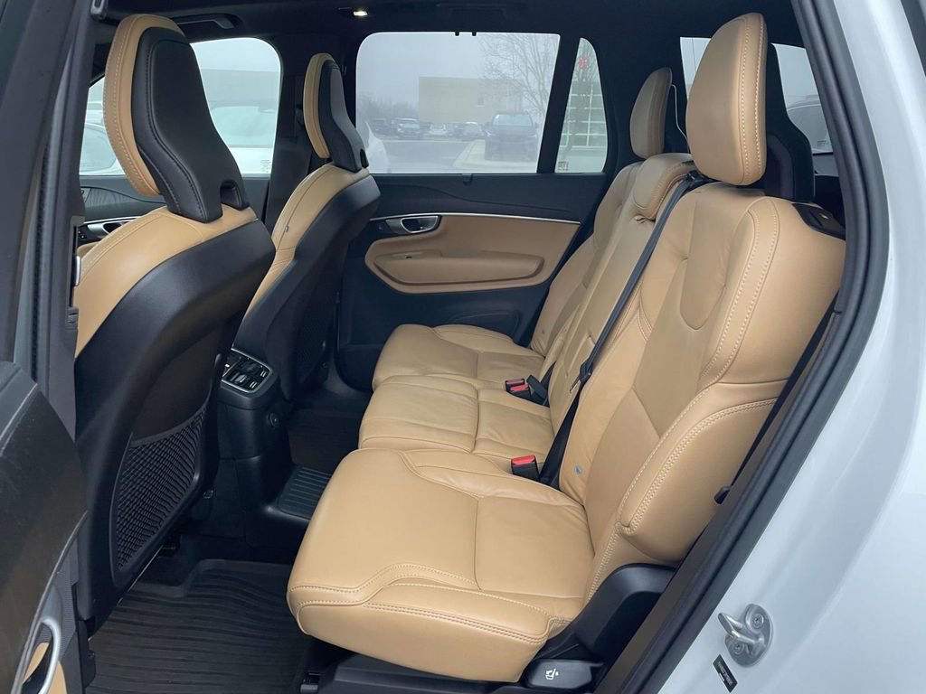 Used 2024 Volvo XC90 T8 Ultimate w/ Protection Package Premier image 4