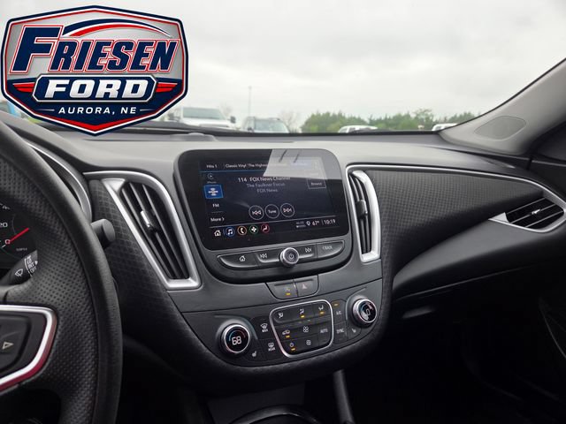 Used 2025 Chevrolet Malibu LT FWD image 18