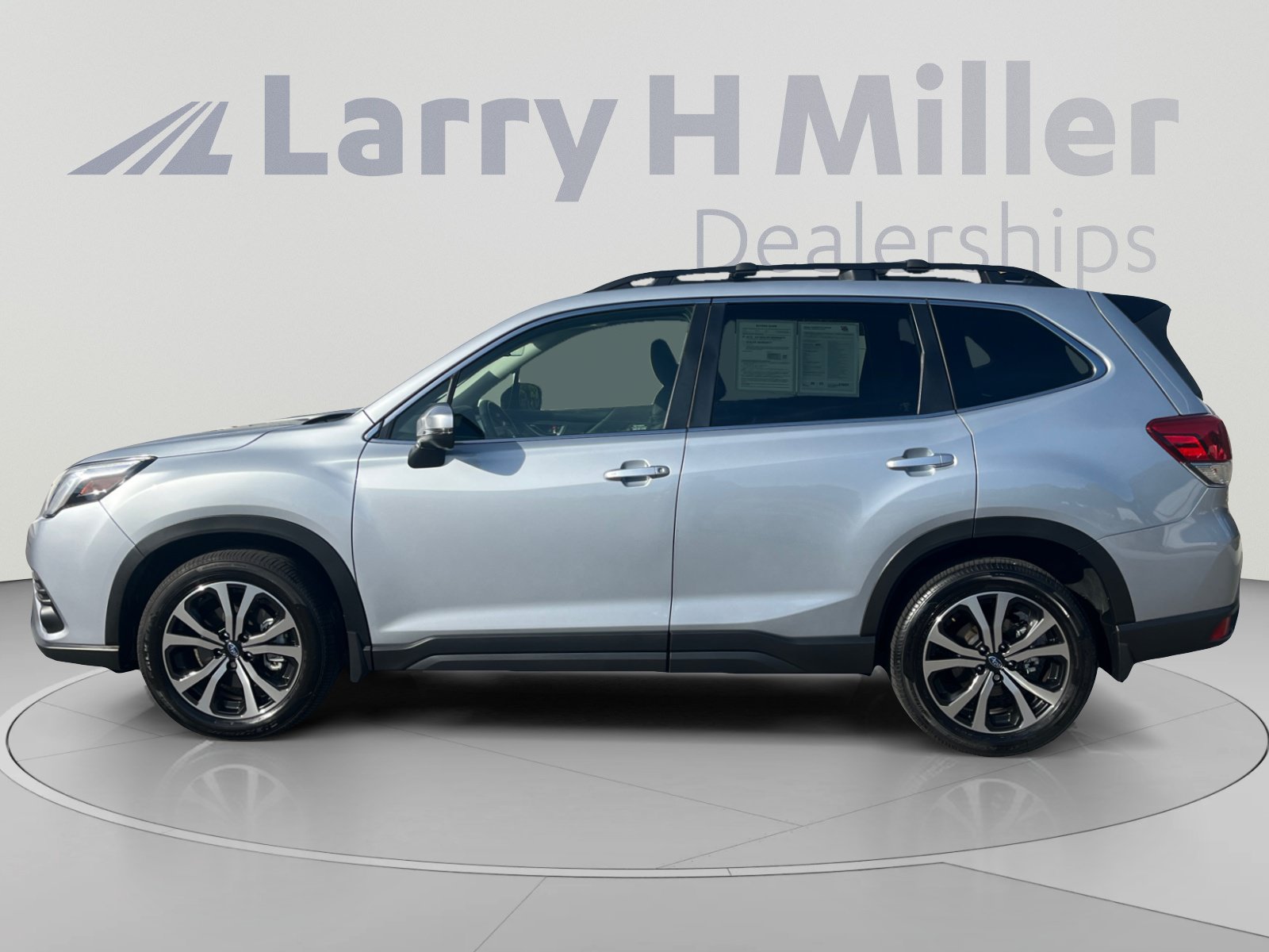 Certified 2024 Subaru Forester Limited w/ Pop Package 2 AWD/4WD image 2