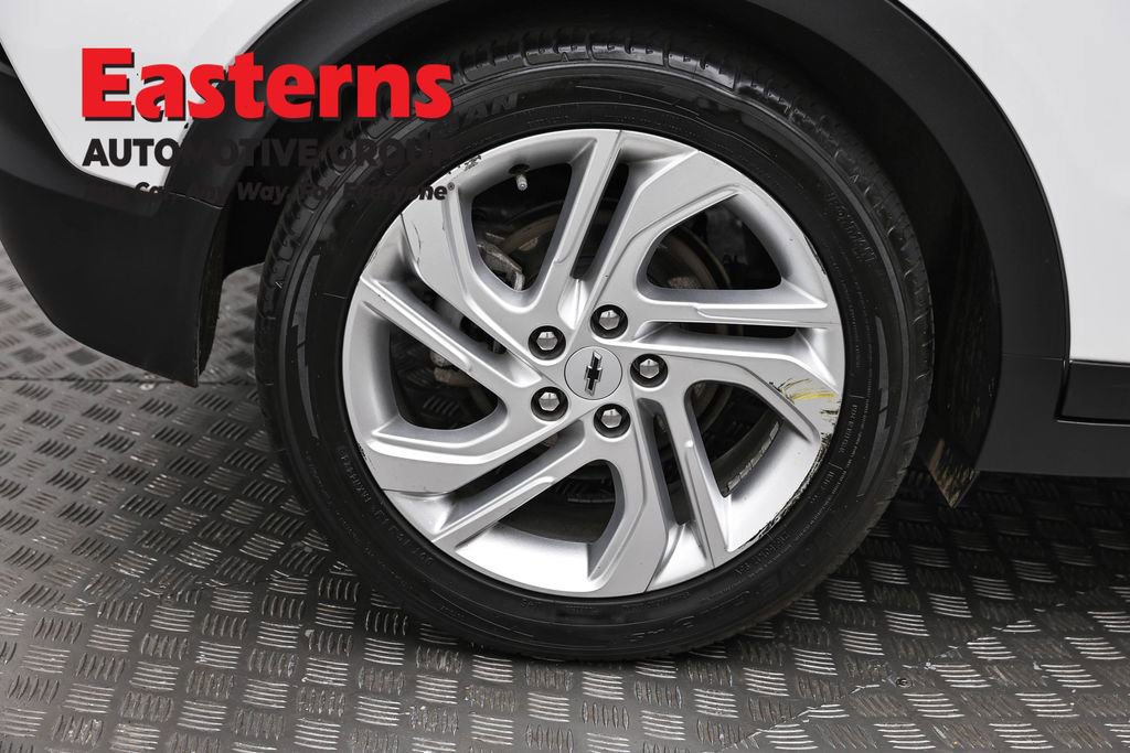 Used 2023 Chevrolet Bolt LT w/ Driver Confidence Package image 28