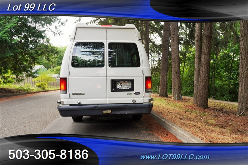 Used 2009 Ford E-250 and Econoline 250 Extended RWD image 10