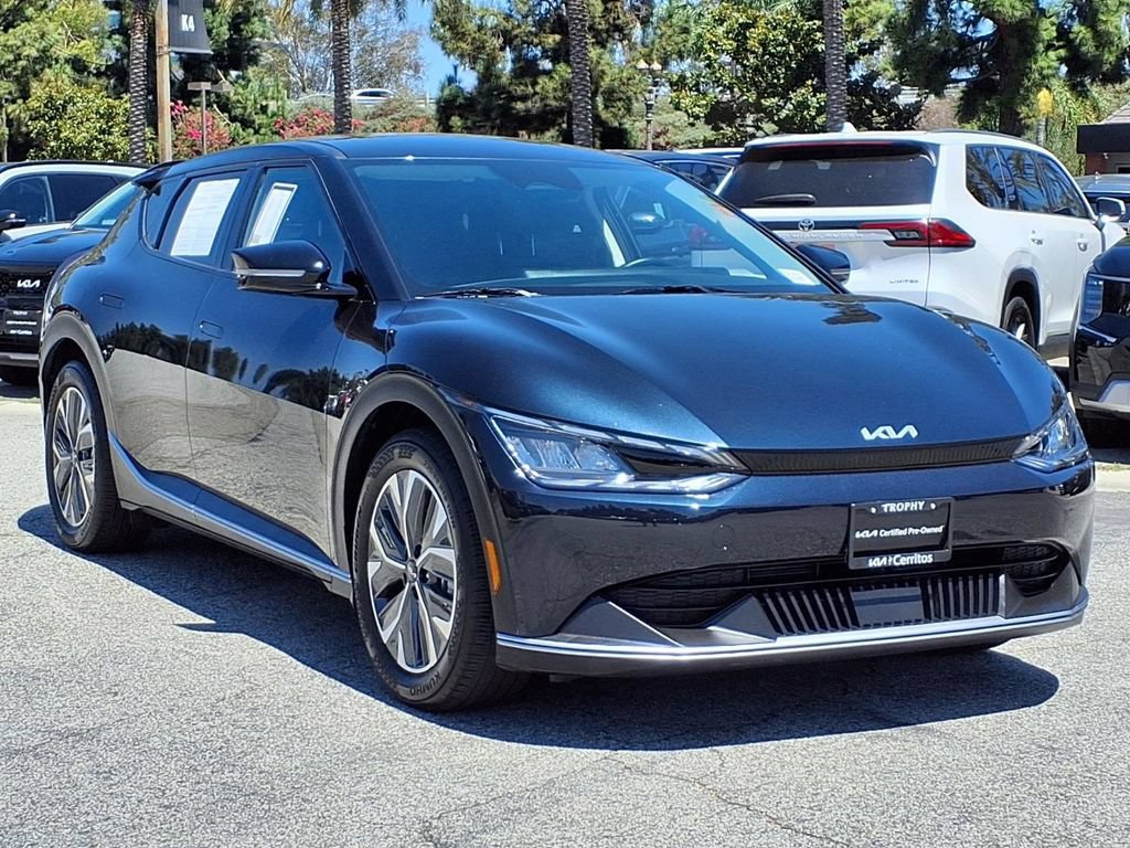 Certified 2024 Kia EV6 Light RWD image 3