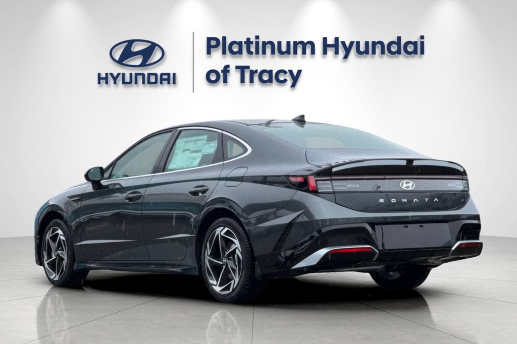 New 2026 Hyundai Sonata SEL FWD image 6