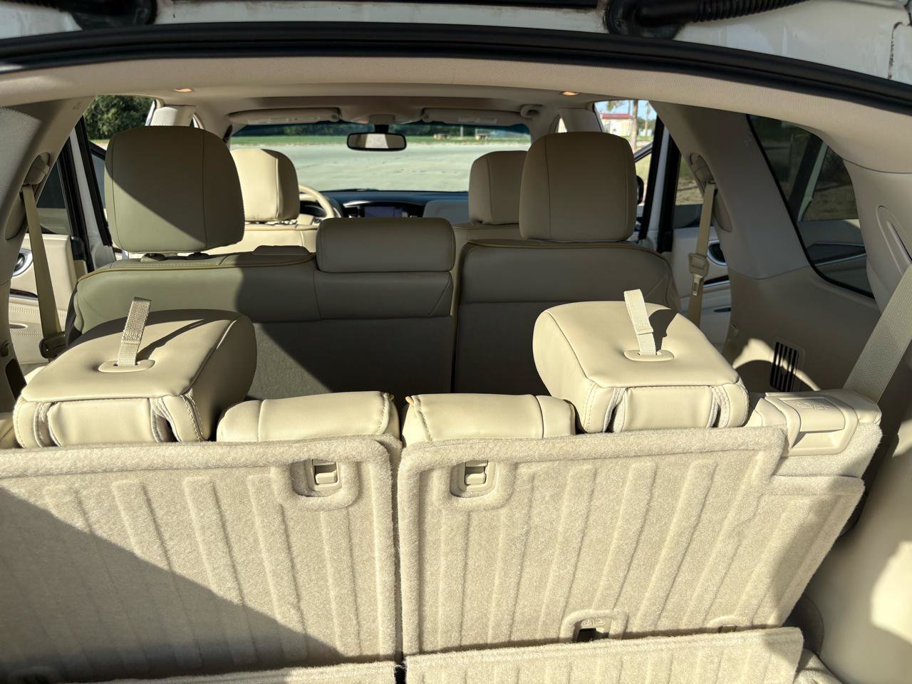 Used 2013 INFINITI JX35 AWD w/ Premium Pkg image 41