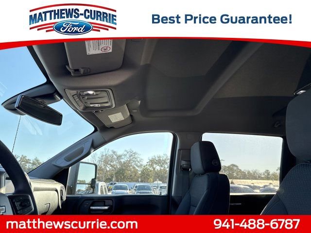 Used 2023 Chevrolet Silverado 2500 Custom w/ Custom Value Package image 11