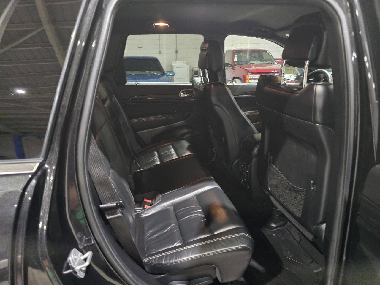 Used 2014 Jeep Grand Cherokee Limited AWD/4WD image 29
