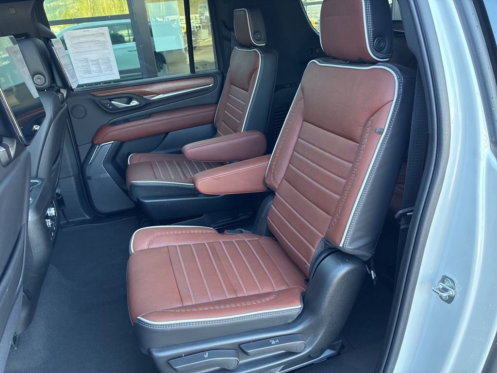 Used 2024 GMC Yukon XL Denali Ultimate image 32