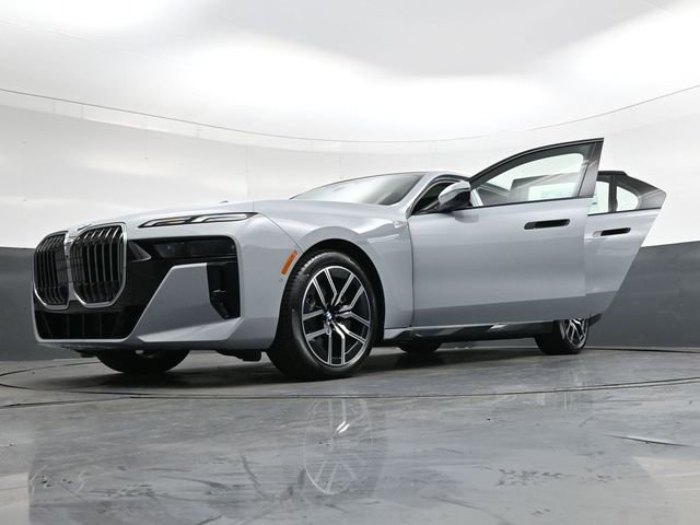 New 2026 BMW 740i xDrive image 41