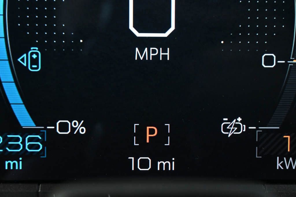 New 2025 GMC Hummer EV 3X w/ LPO, Cargo Utility Package image 9