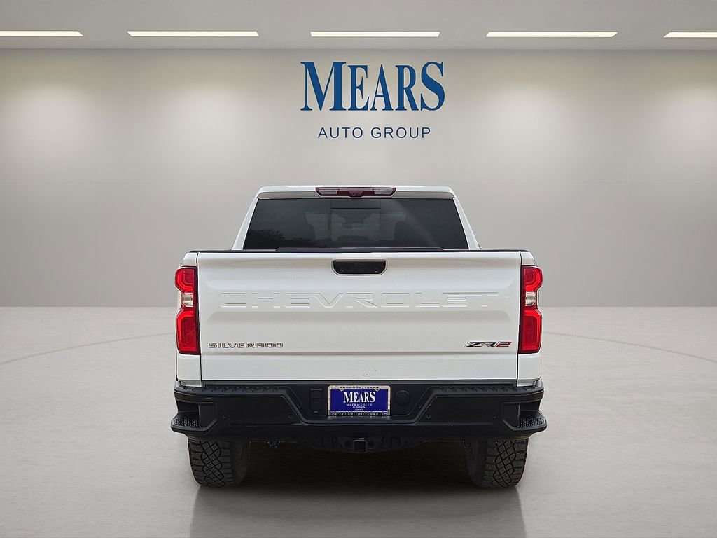 Used 2024 Chevrolet Silverado 1500 ZR2 w/ Technology Package image 4