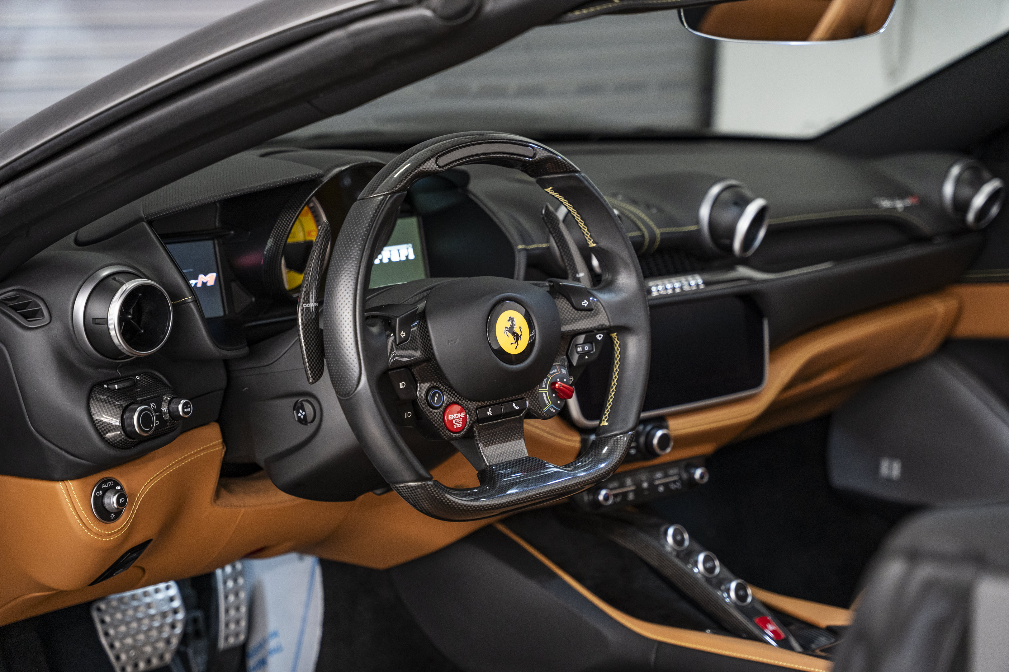 Used 2022 Ferrari Portofino M RWD image 30