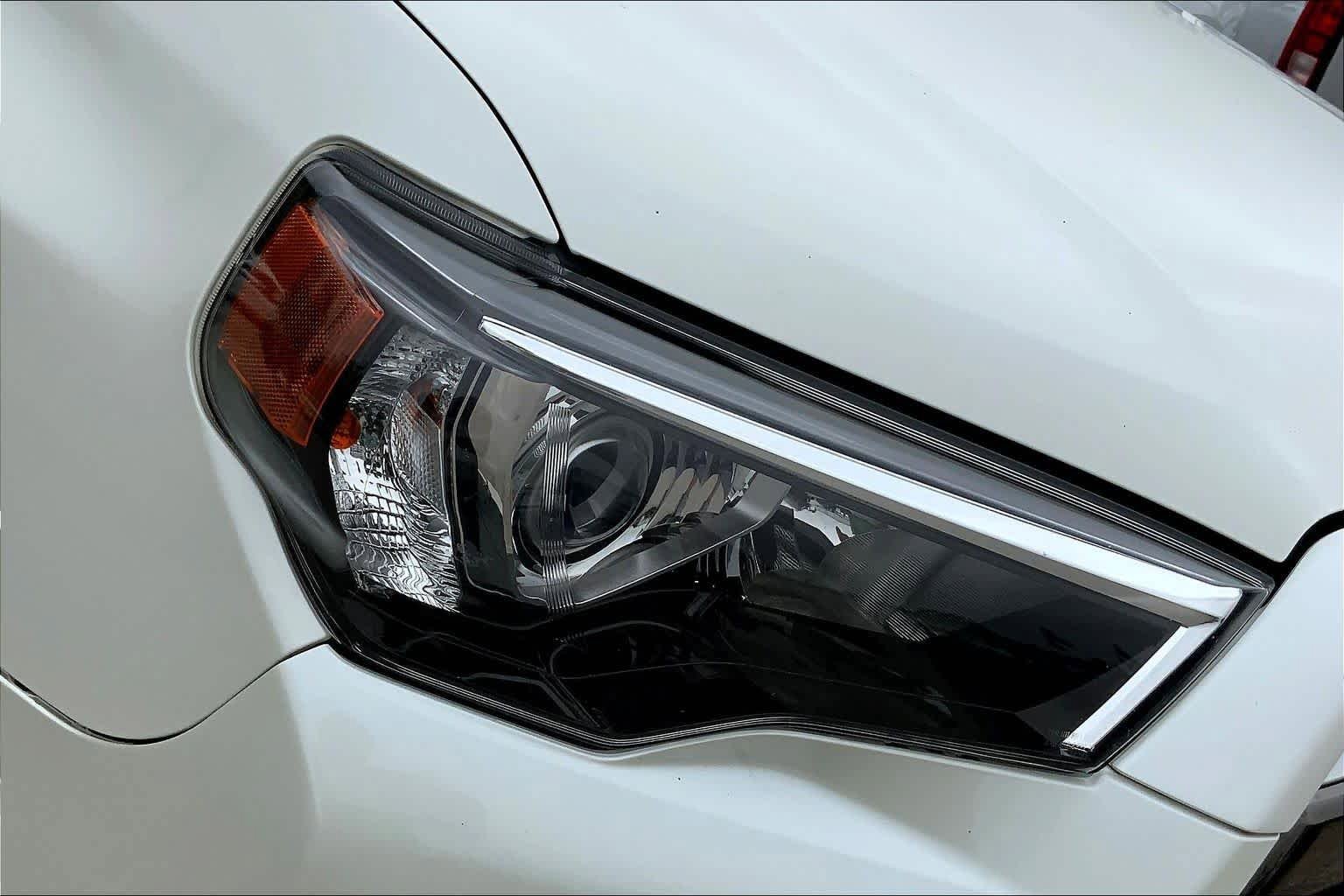 Used 2019 Toyota 4Runner Limited image 28
