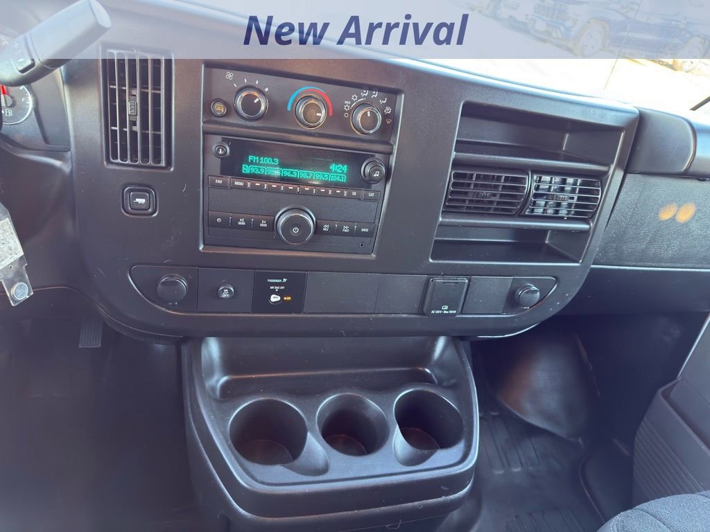 Certified 2024 Chevrolet Express 2500 Work Van w/ Driver Convenience Package image 12