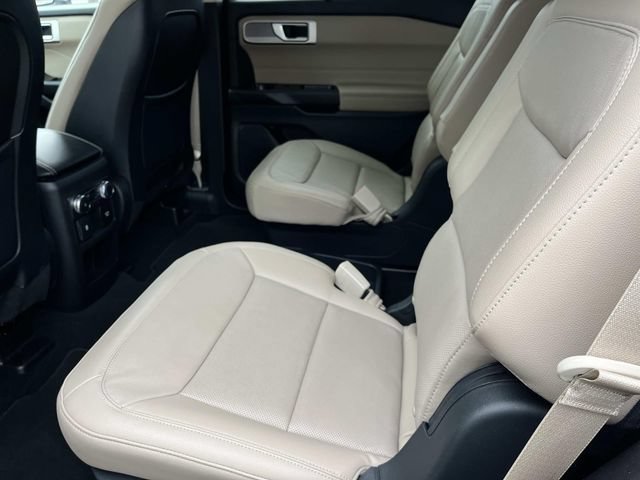 Used 2020 Ford Explorer Limited RWD image 21