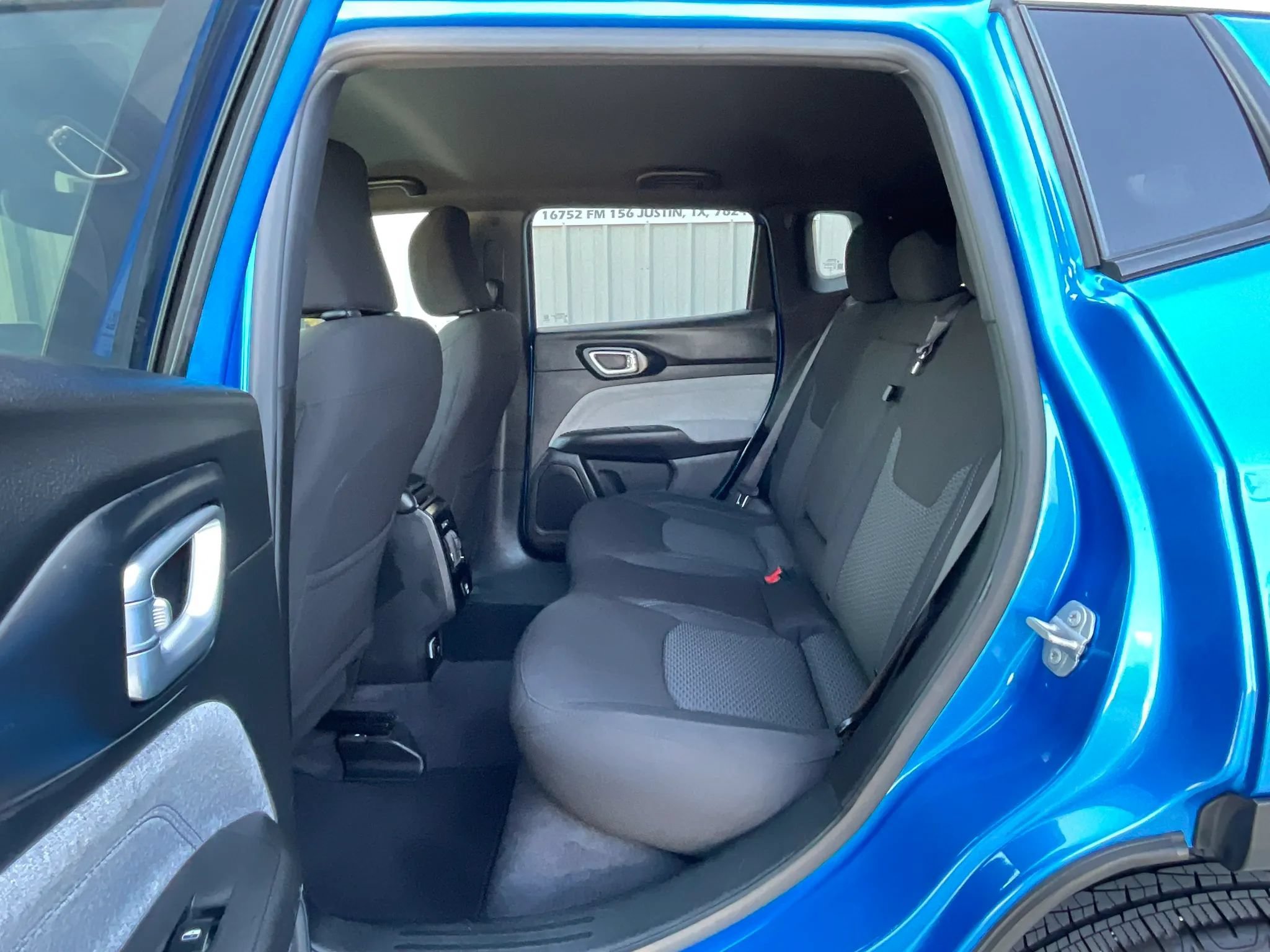 Used 2023 Jeep Compass Sport AWD/4WD image 15