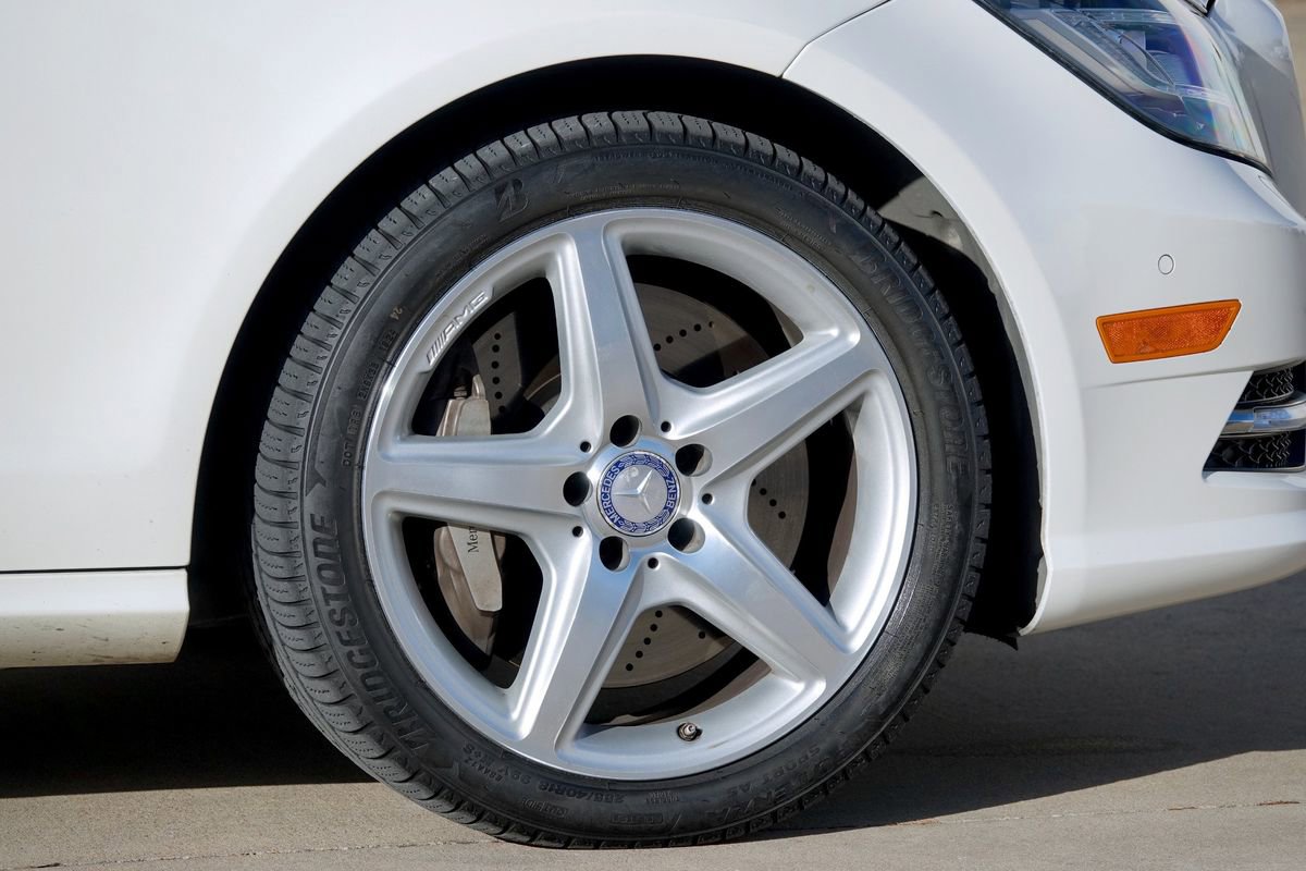 Used 2014 Mercedes-Benz CLS 550 4MATIC image 29