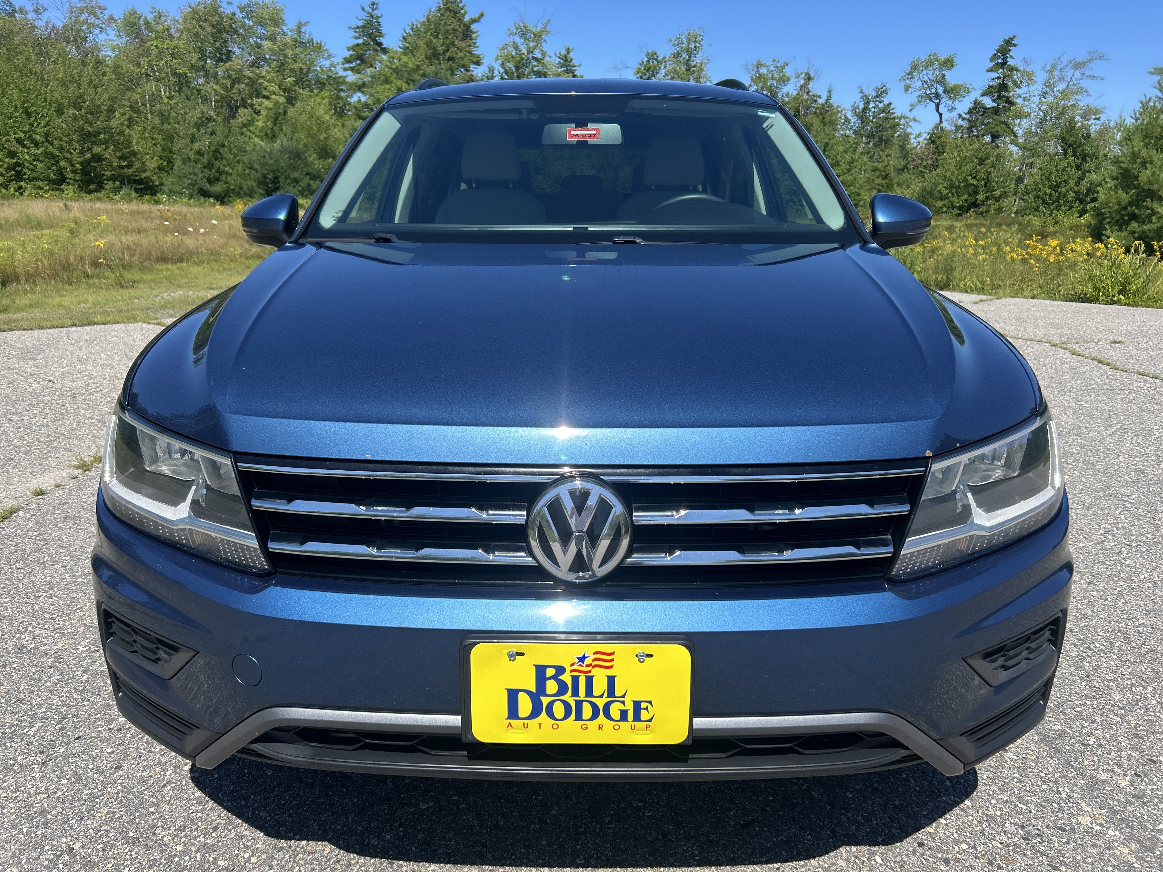 Used 2019 Volkswagen Tiguan S w/ Driver Assistance Package AWD/4WD image 2