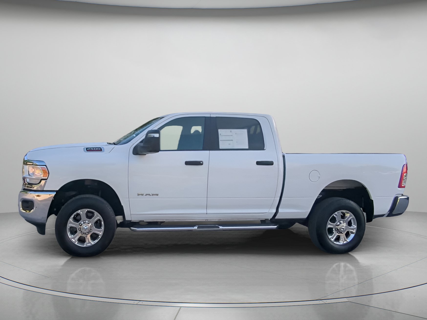 Used 2024 RAM 2500 Big Horn AWD/4WD image 15