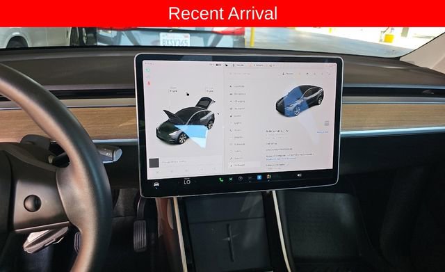 Used 2020 Tesla Model Y Long Range image 4