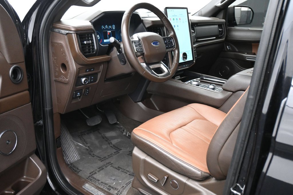 Used 2022 Ford Expedition Max King Ranch AWD/4WD image 2