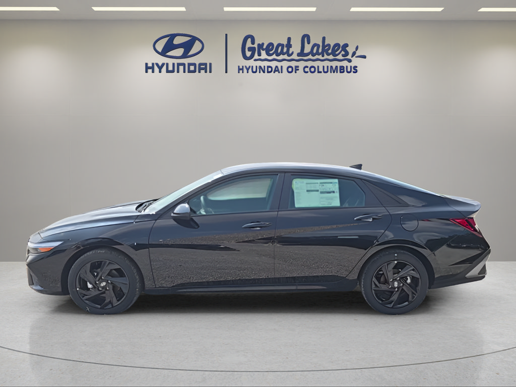 New 2026 Hyundai Elantra Sport FWD image 2