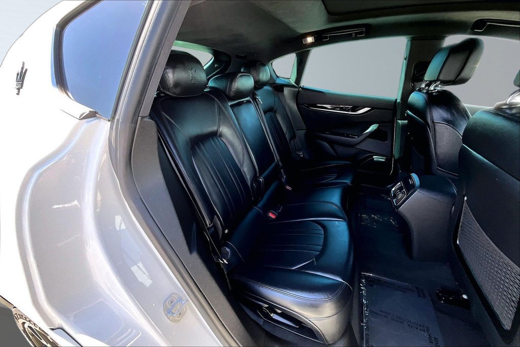 Used 2023 Maserati Levante Modena AWD/4WD image 18