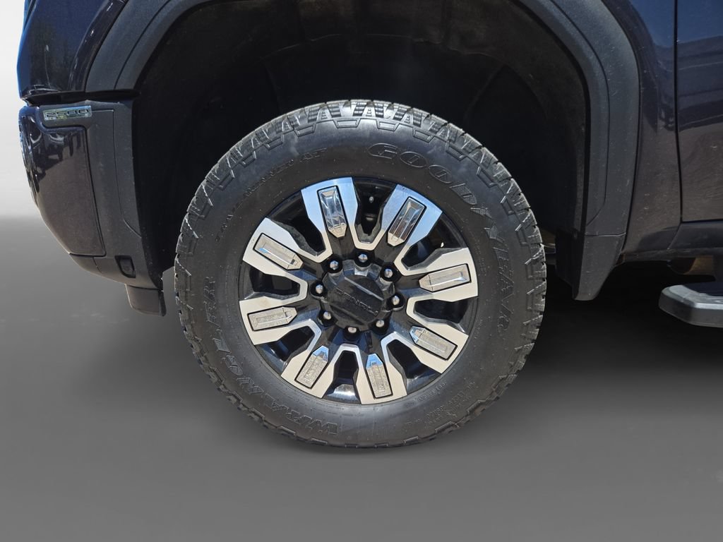 Used 2025 GMC Sierra 2500 Denali w/ Max Trailering Package AWD/4WD image 15