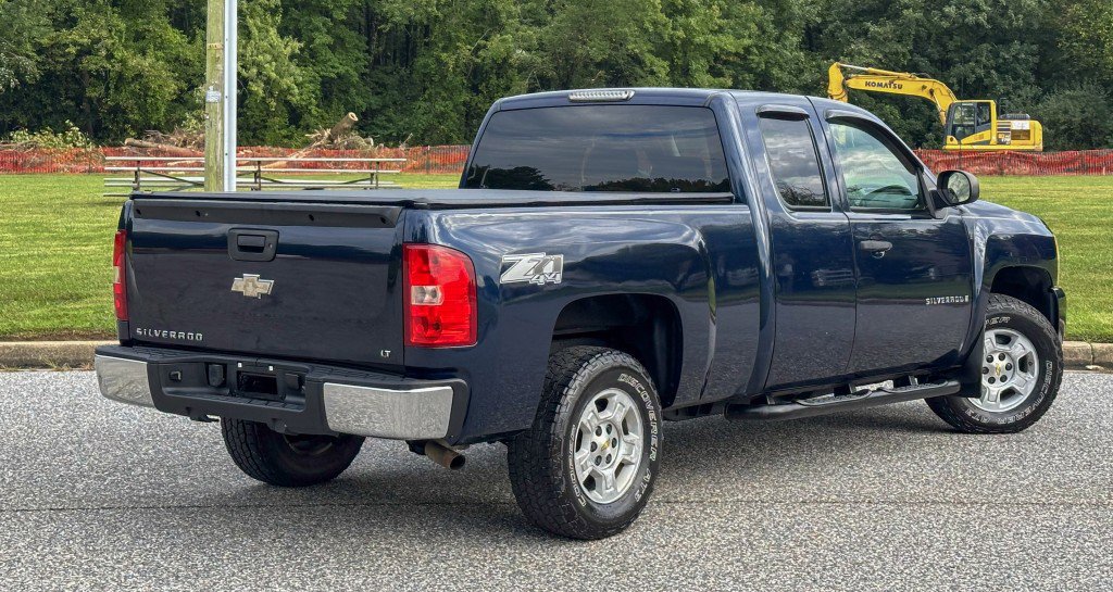 Used 2008 Chevrolet Silverado 1500 LT w/ Power Pack Plus image 13