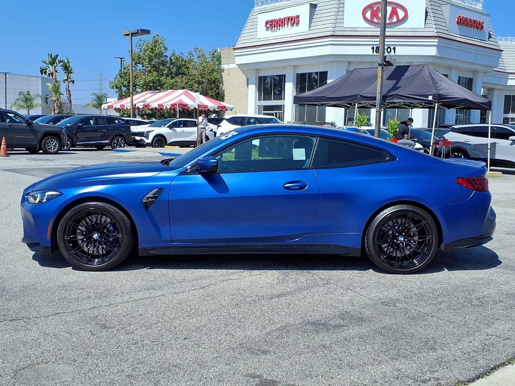 Used 2025 BMW M4 Competition w/ Executive Package image 2