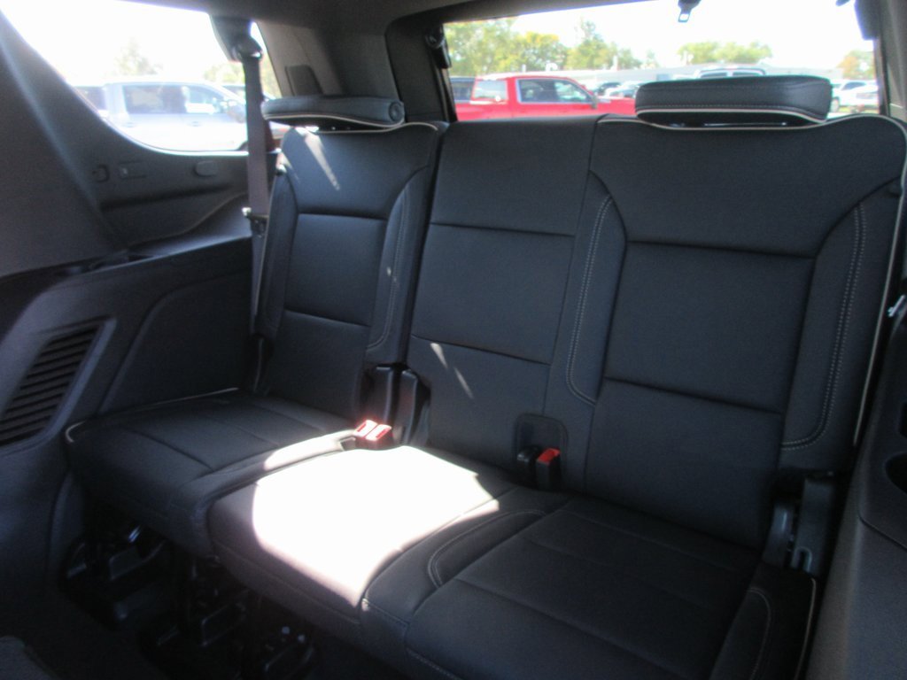 New 2026 GMC Yukon Elevation image 14
